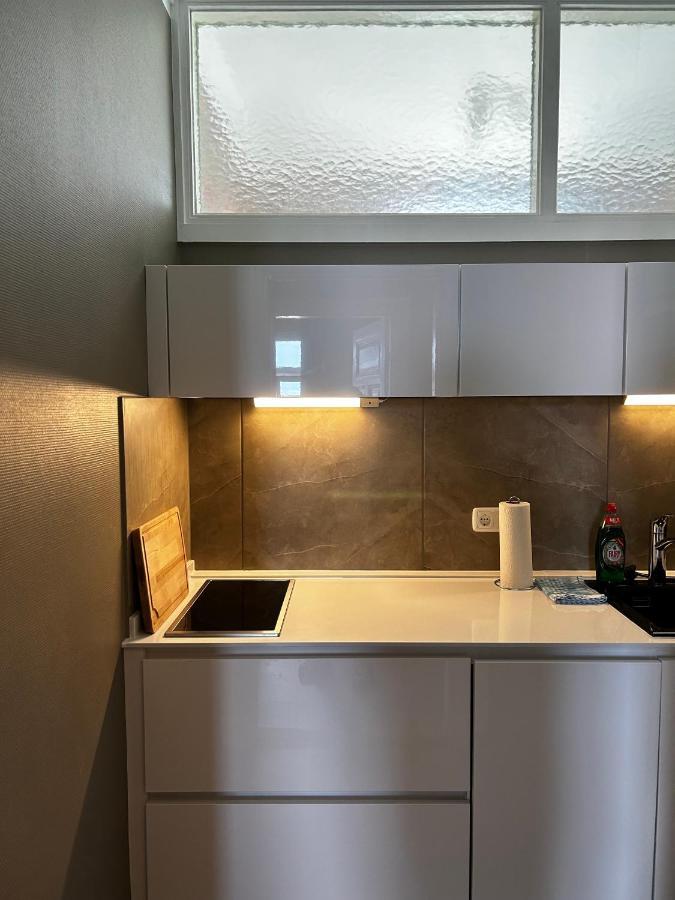 Appartamento Traumhafter Altbaucharme In Zentraler Lage Kiel Esterno foto